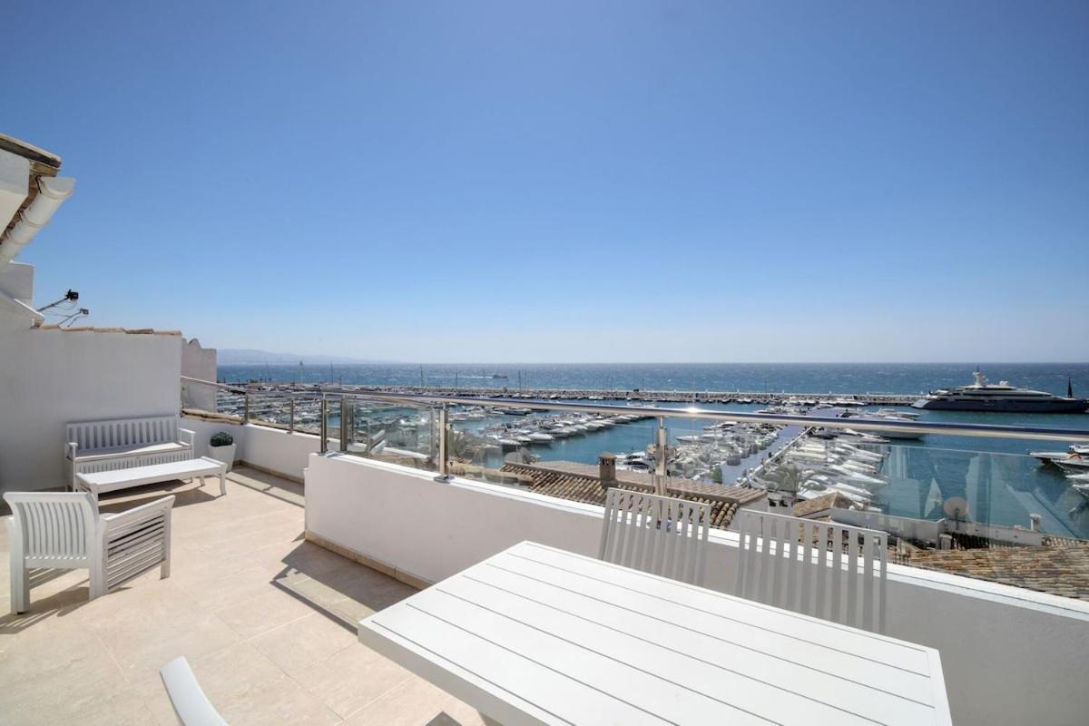Puerto Banus, Marbella, Penthouse Apartment, Near Golf Apartamento Marbella