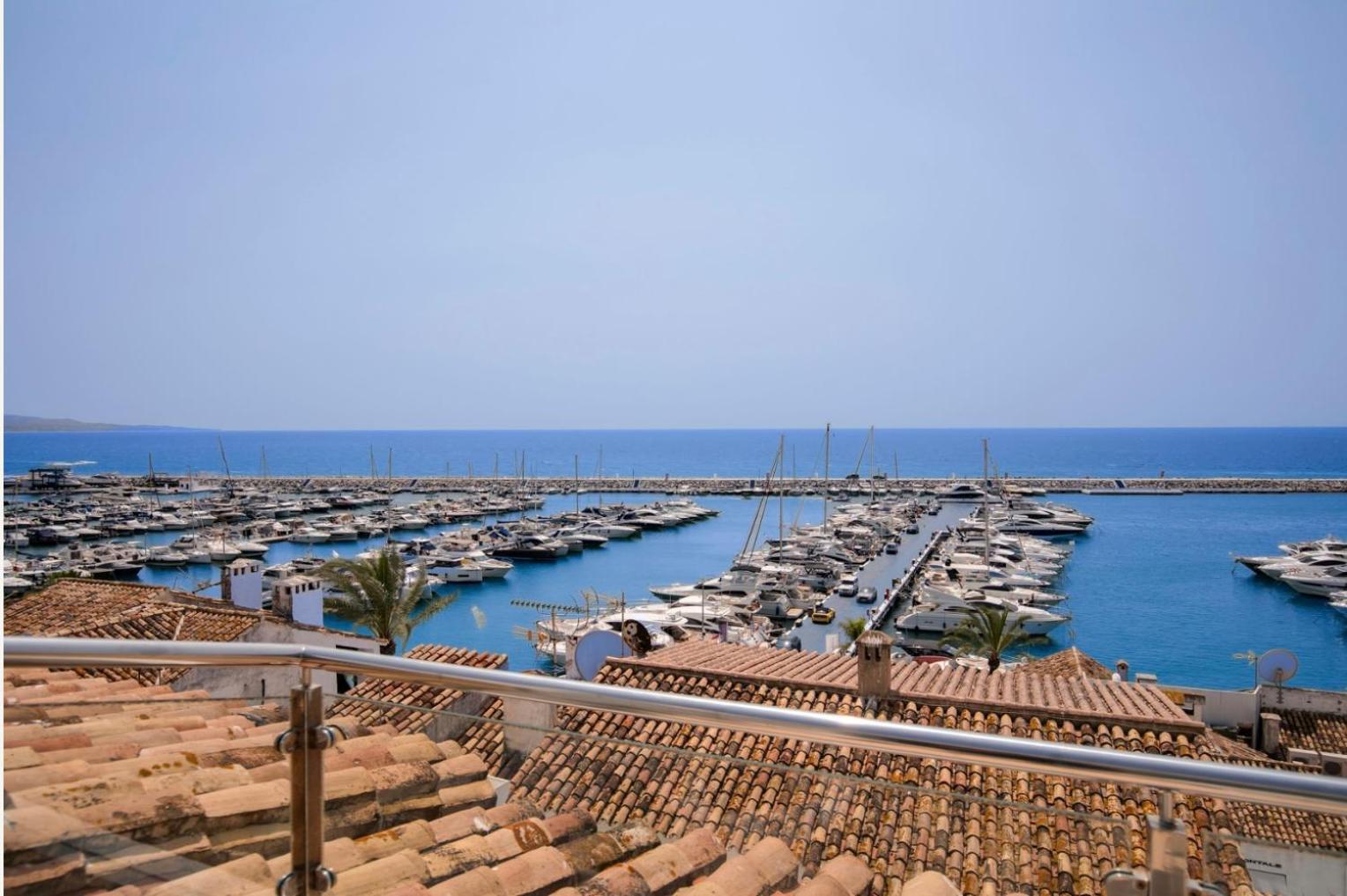 Puerto Banus, Marbella, Penthouse Apartment, Near Golf * Marbella