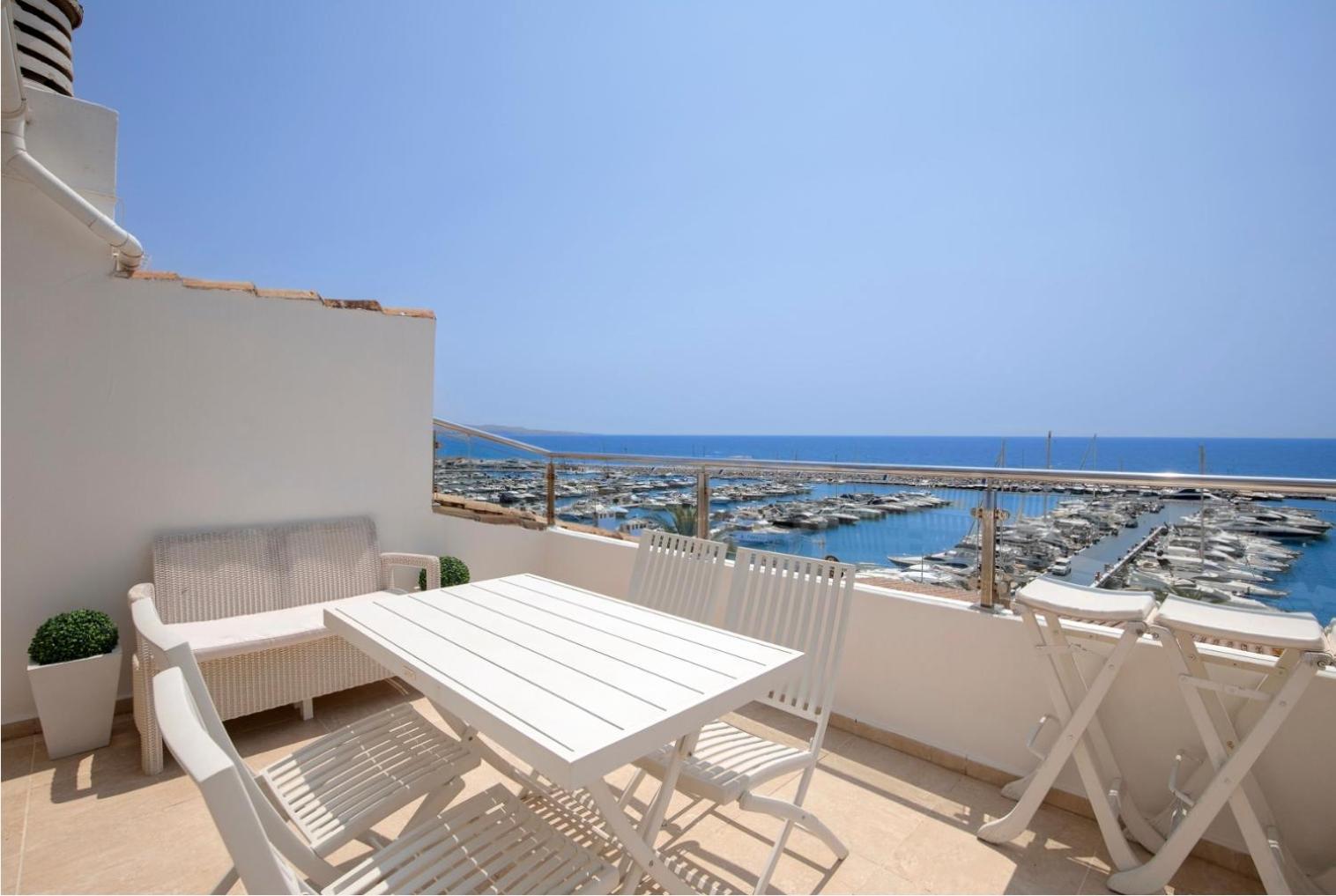 Puerto Banus, Marbella, Penthouse Apartment, Near Golf *